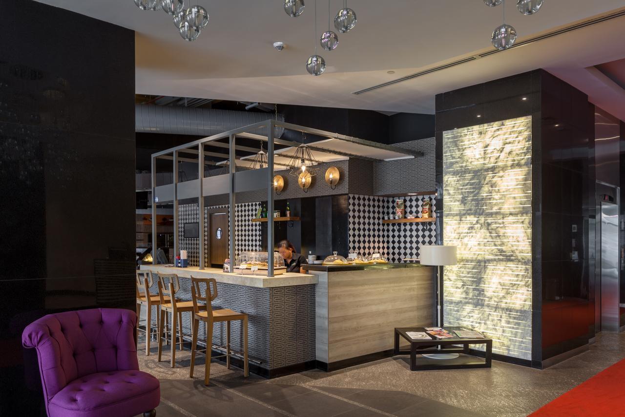 Hotel Las Americas Golden Tower Panama Luaran gambar The kitchen at the restaurant